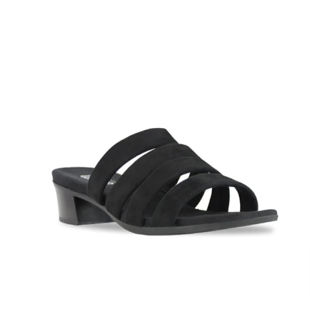 Munro Black Suede Strappy Low Heel Sandals